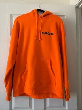 5 Seconds Of Summer 5SOS 2019 North American Tour Hoodie- Large